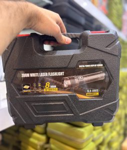 Zingaro 890S flashlight