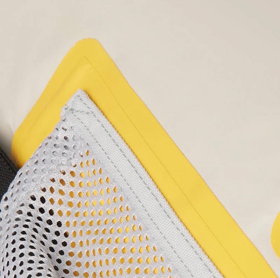 photo_2025-03-31_22-50-55