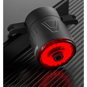 چراغ عقب هوشمند دوچرخه بلک داگ مدل CBD2450ZM018