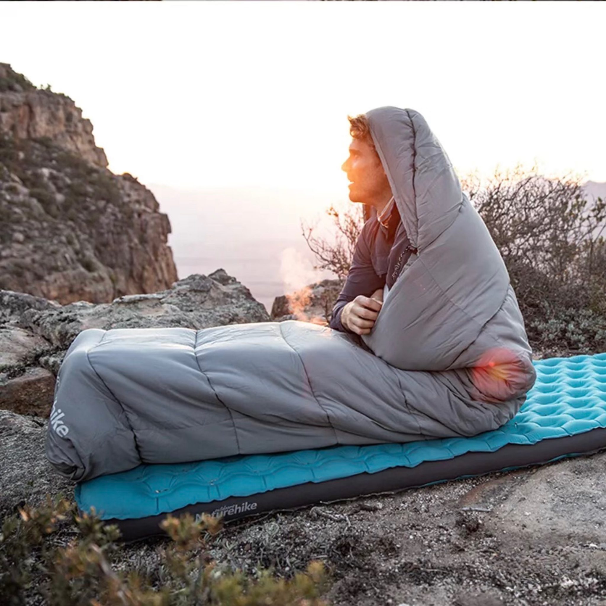 DE0AAACB-8B10-4622-8496-EF02EAFE8C47