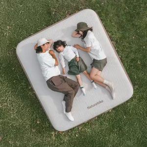 تشک بادی 3 نفره نیچرهایک مدل CNK2550WS024