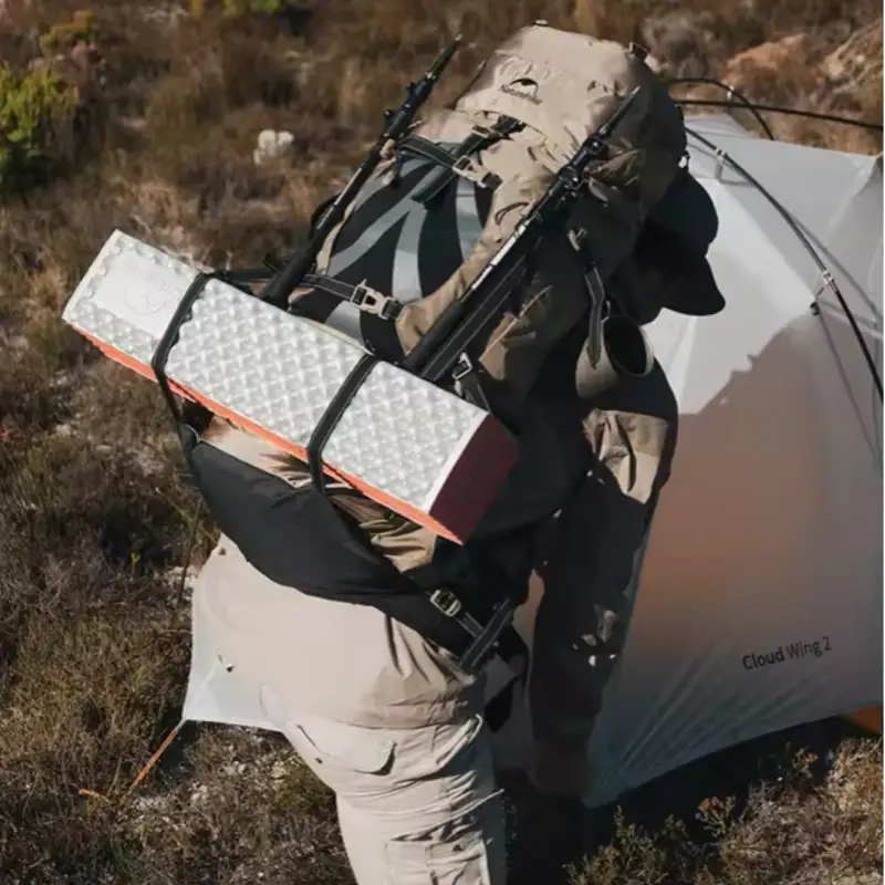 4E7ECB0C-D099-4F84-BAF1-5932D807A4DA