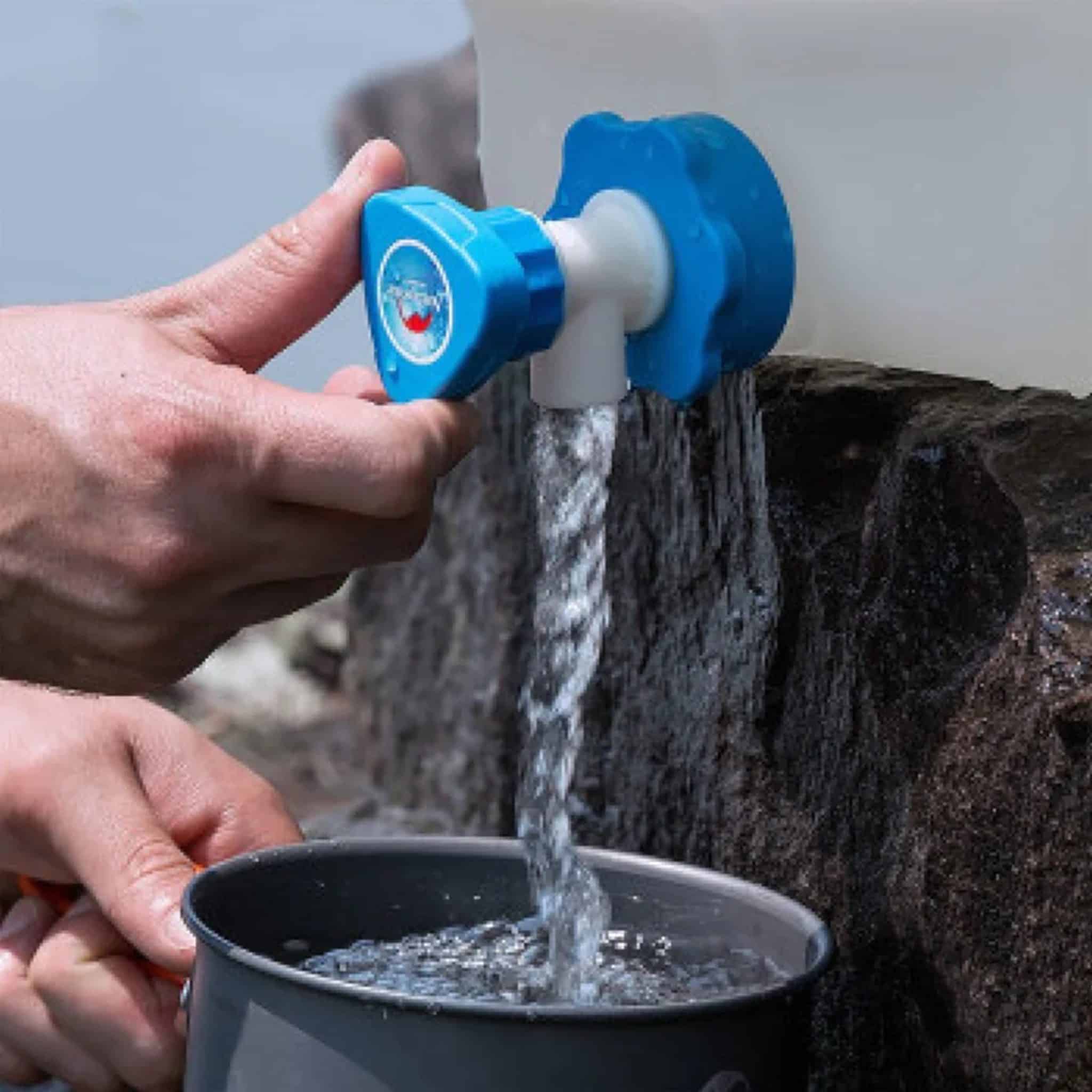 F3B7F579-CA10-46CF-B655-96210B1C082E